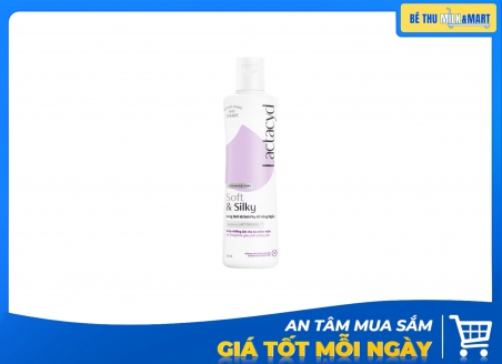 Dung Dịch Vệ Sinh Phụ Nữ Lactacyd Soft And Silky 250ml